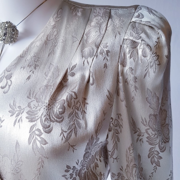 EXTRAORDINARY Vintage Skirt Suit💎 - Picture 6 of 7